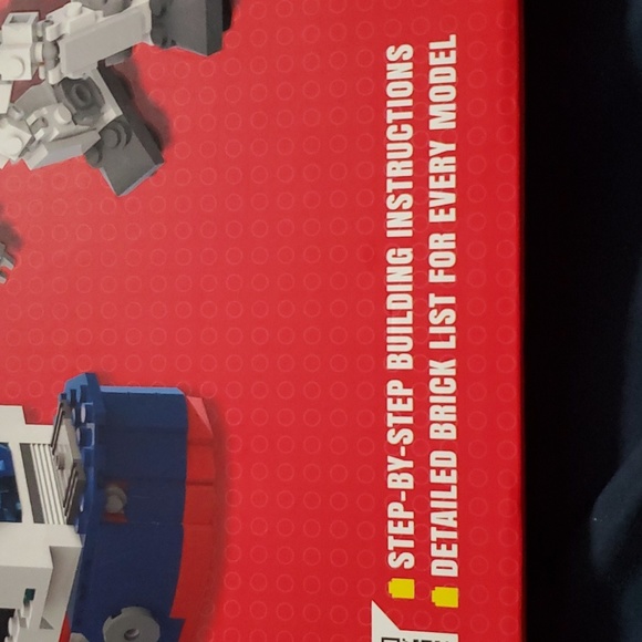 : LEGO BOOK HOW TO BUILD EASY CREATIONS WITH LEGO BRICKS by step instructions - Picture 2 of 13